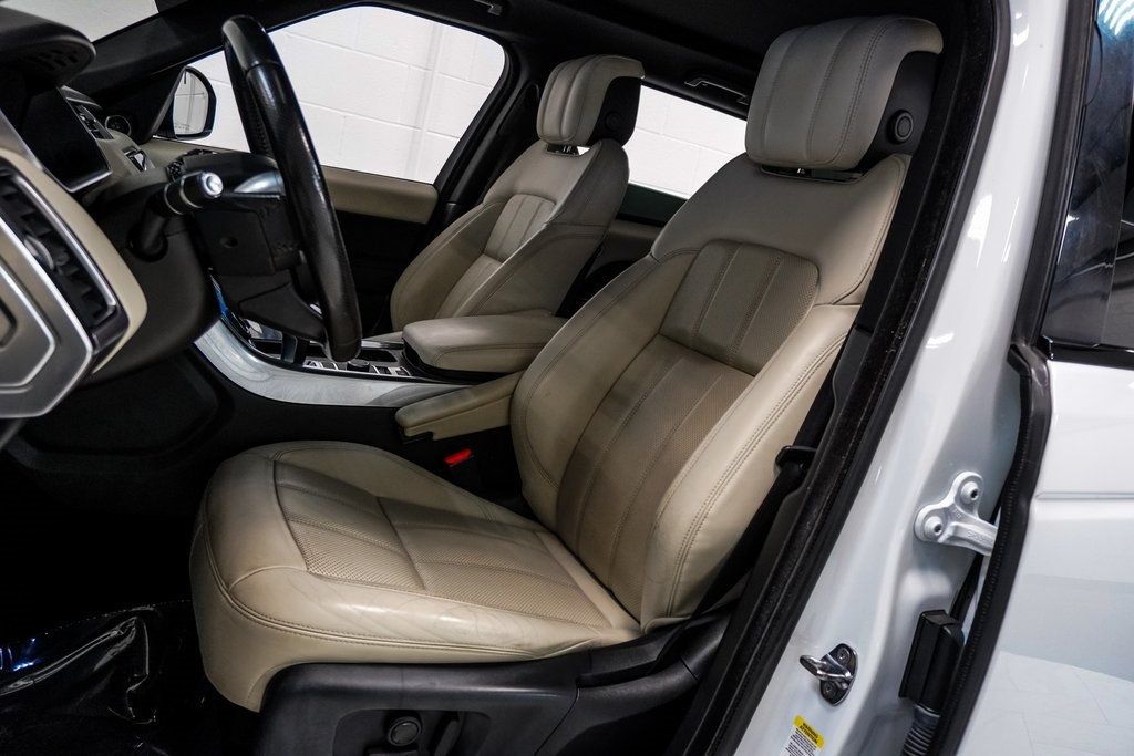 2019 Land Rover Range Rover Sport SuperCharged HSE photo 3