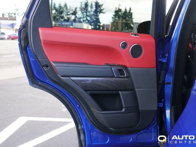 2019 Land Rover Range Rover Sport V8 Supercharged SVR - 22989532 - 37