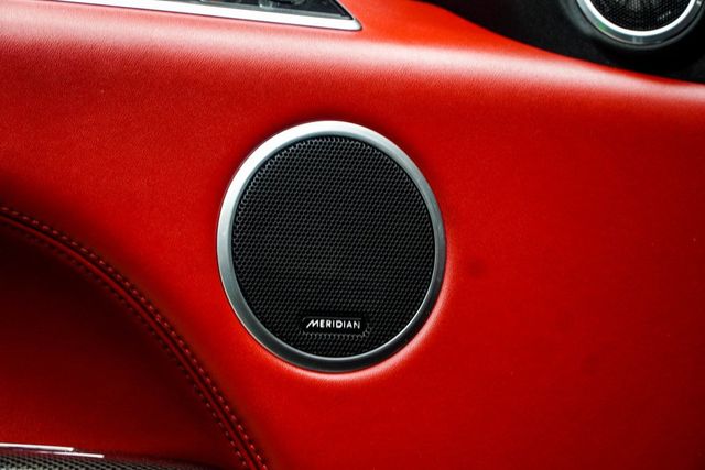 2019 Land Rover Range Rover Sport V8 Supercharged SVR - 22939445 - 29