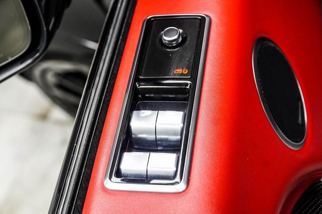 2019 Land Rover Range Rover Sport V8 Supercharged SVR - 22939445 - 31