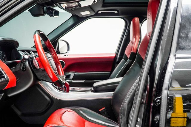 2019 Land Rover Range Rover Sport V8 Supercharged SVR - 22939445 - 33