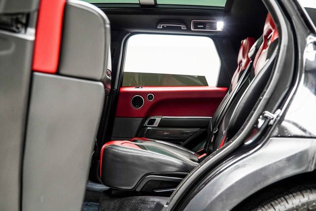 2019 Land Rover Range Rover Sport V8 Supercharged SVR - 22939445 - 34