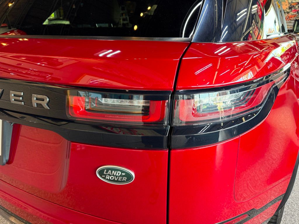 2019 Land Rover Range Rover Velar R-Dynamic SE photo 12