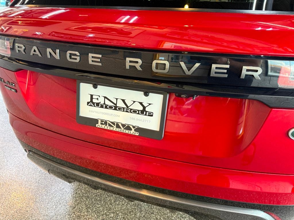 2019 Land Rover Range Rover Velar R-Dynamic SE photo 13