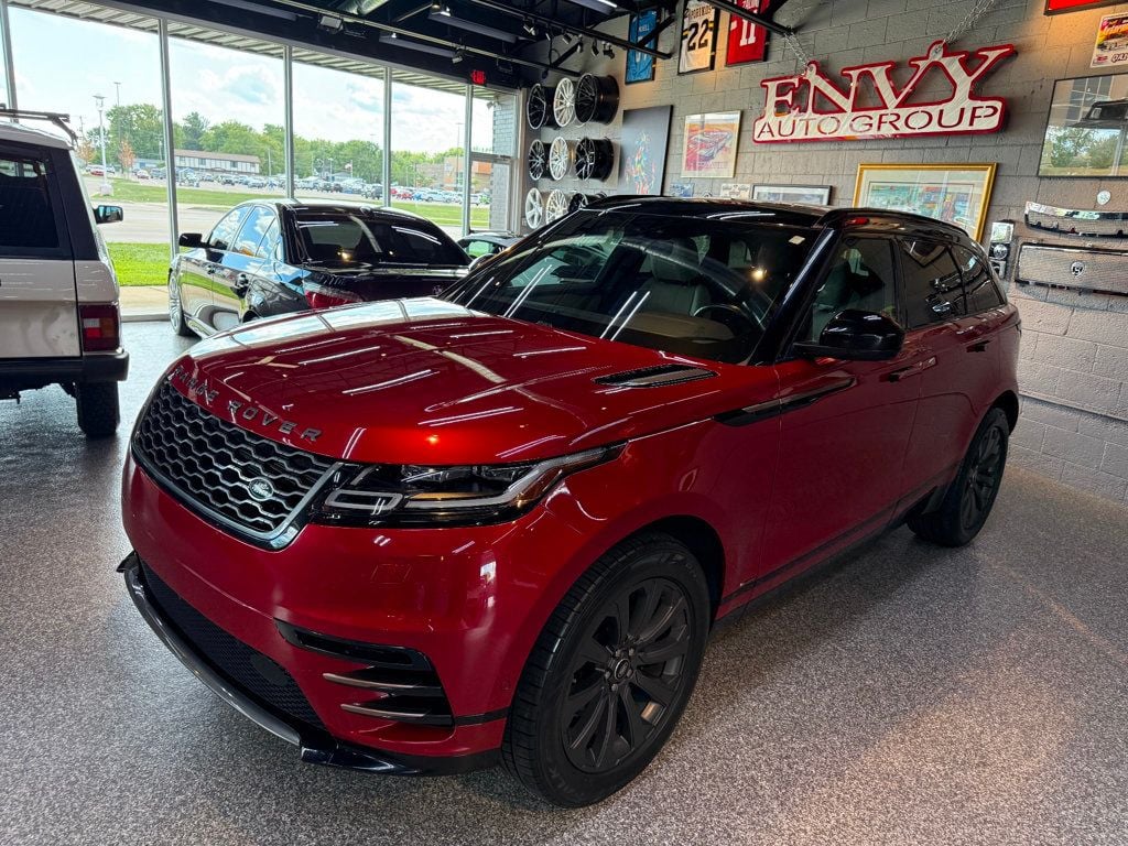 2019 Land Rover Range Rover Velar R-Dynamic SE photo 2