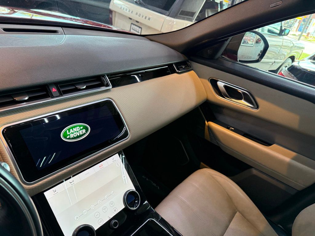 2019 Land Rover Range Rover Velar R-Dynamic SE photo 35