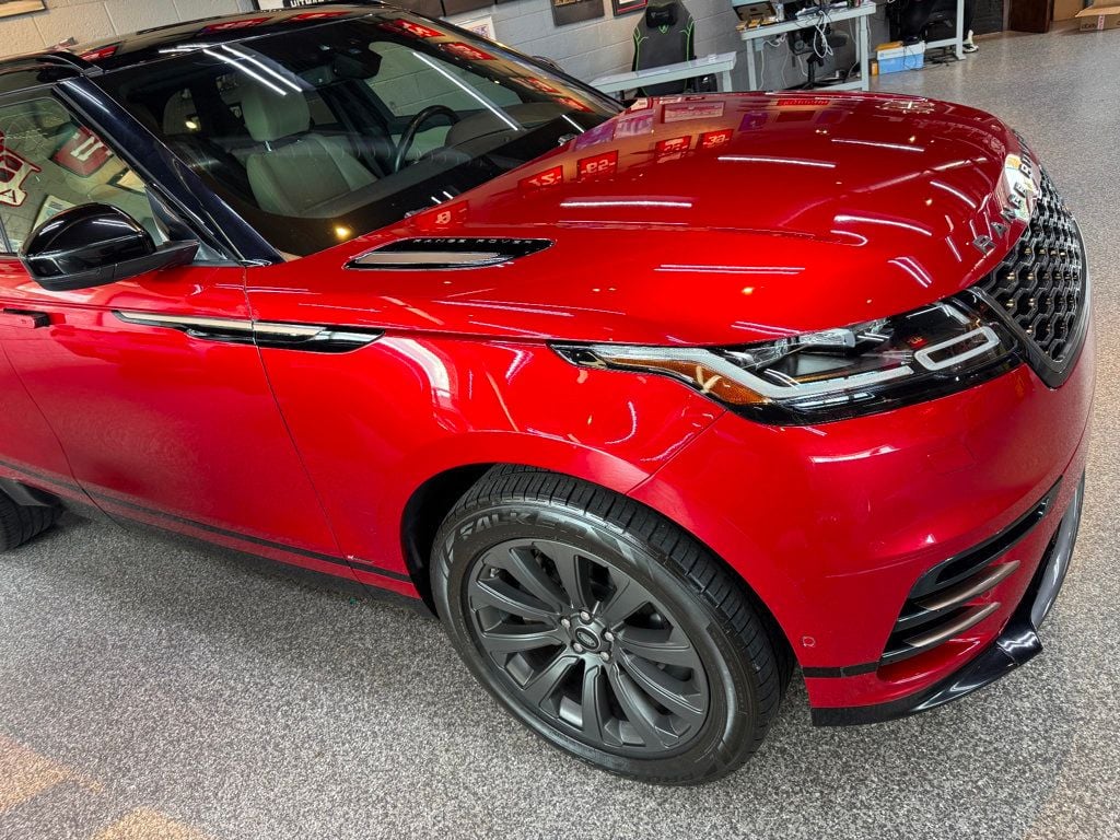 2019 Land Rover Range Rover Velar R-Dynamic SE photo 5