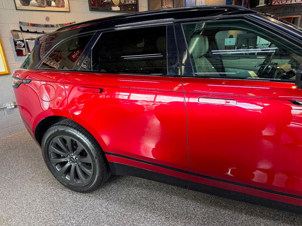 2019 Land Rover Range Rover Velar R-Dynamic SE photo 6