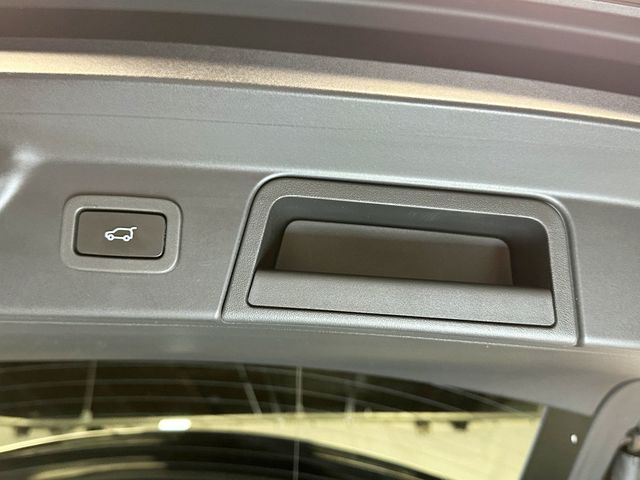 2019 Land Rover Range Rover Velar P250 R-Dynamic SE - 23089878 - 43