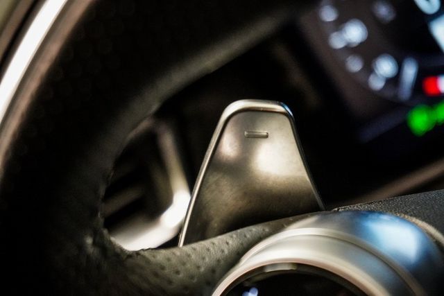 2019 Land Rover Range Rover Velar P250 R-Dynamic SE - 22924986 - 20