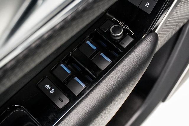 2019 Land Rover Range Rover Velar P250 R-Dynamic SE - 22924986 - 26