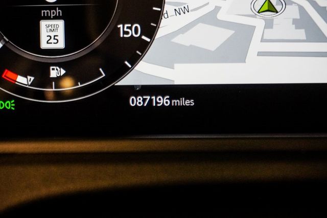 2019 Land Rover Range Rover Velar P250 R-Dynamic SE - 22924986 - 37