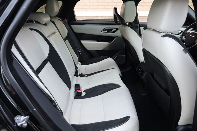 2019 Land Rover Range Rover Velar P250 R-Dynamic SE - 22925251 - 23