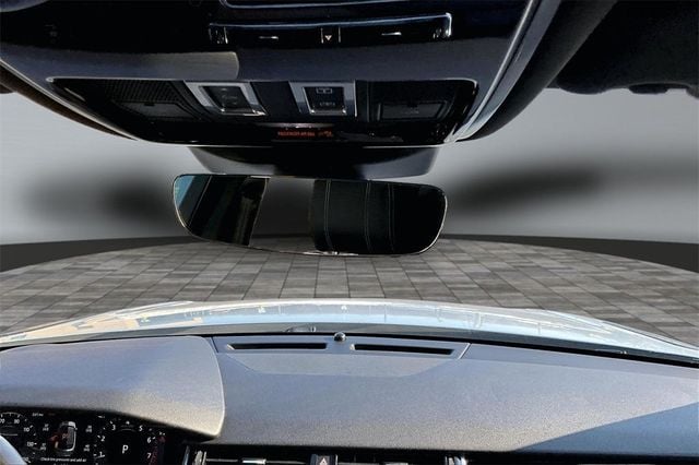 2019 Land Rover Range Rover Velar P250 R-Dynamic SE - 22978050 - 31