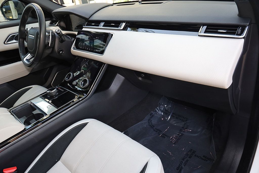 2019 Land Rover Range Rover Velar P250 R-Dynamic SE - 23053323 - 40