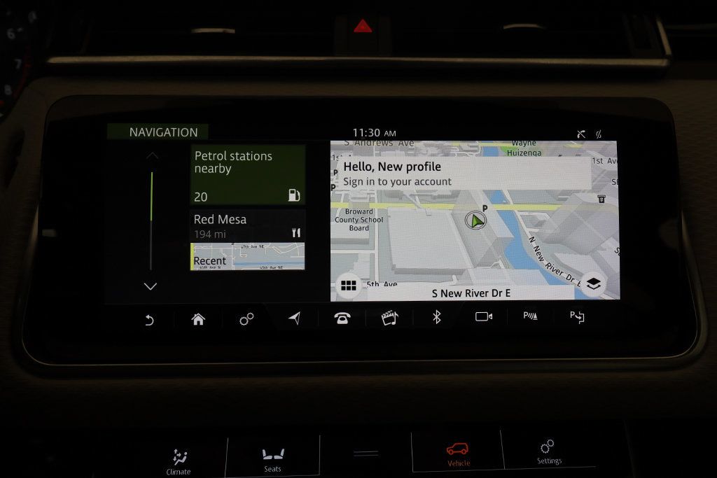 2019 Land Rover Range Rover Velar P250 R-Dynamic SE - 23053323 - 49