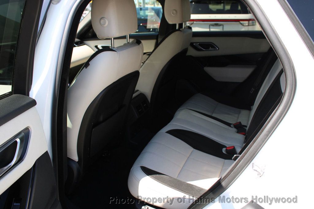 2019 Land Rover Range Rover Velar S photo 16