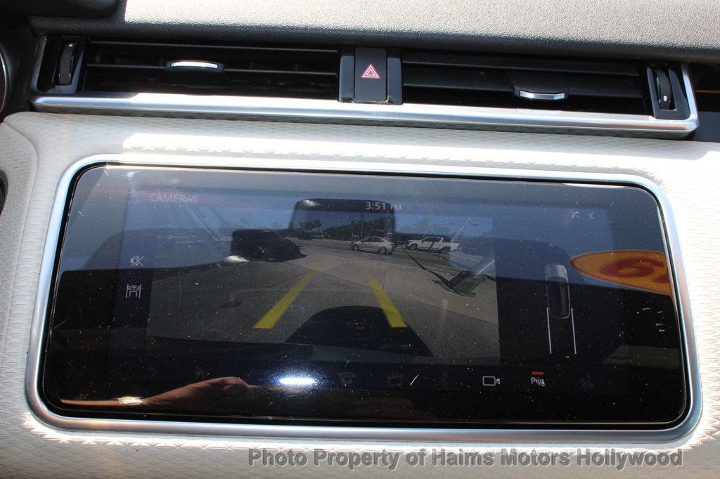 2019 Land Rover Range Rover Velar S photo 24