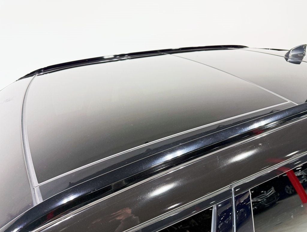 2019 Land Rover Range Rover Velar P250 S photo 10