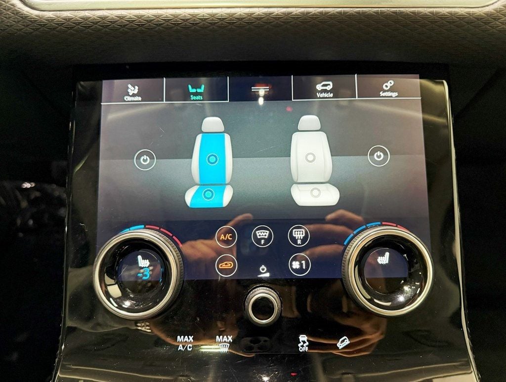 2019 Land Rover Range Rover Velar P250 S photo 22