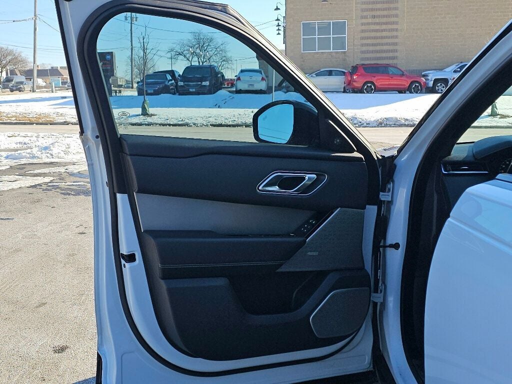 2019 Land Rover Range Rover Velar P340 R-Dynamic SE - 22979009 - 19