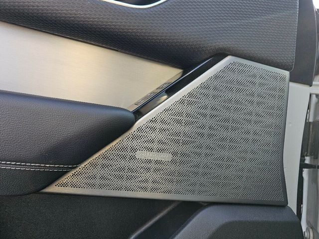 2019 Land Rover Range Rover Velar P340 R-Dynamic SE - 22979009 - 38