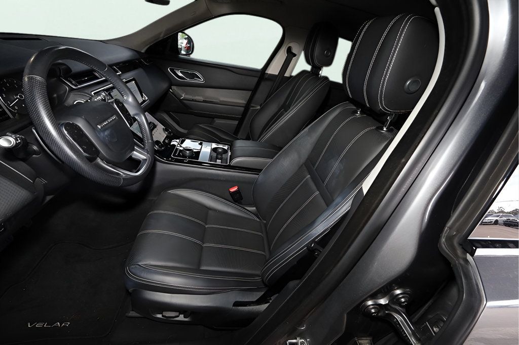 2019 Land Rover Range Rover Velar S photo 11