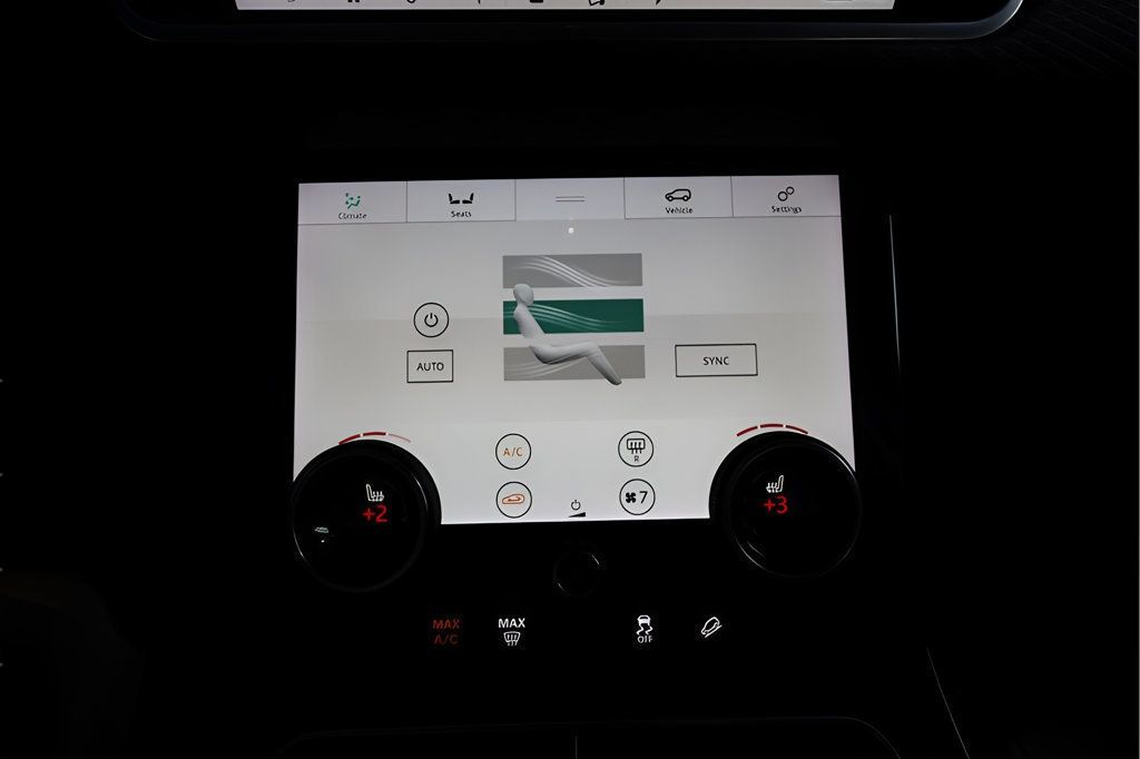 2019 Land Rover Range Rover Velar S photo 27