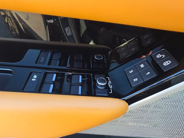 2019 Land Rover Range Rover Velar P380 R-Dynamic HSE - 23061163 - 20