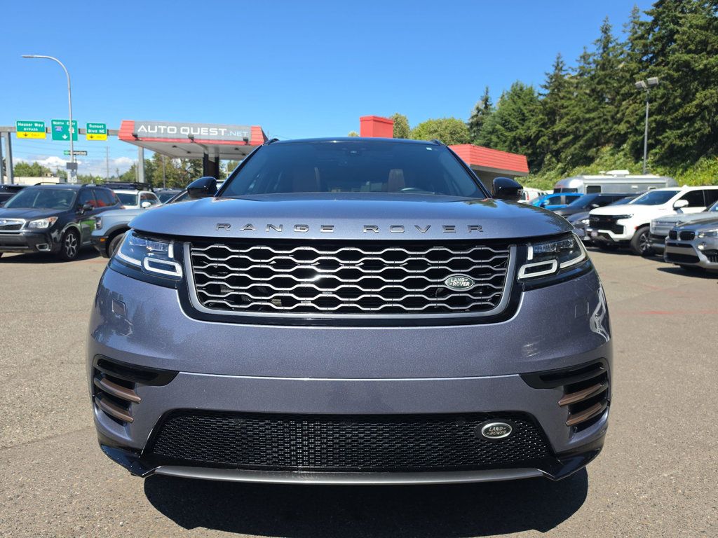 Land Rover Range Rover Velar photo 22