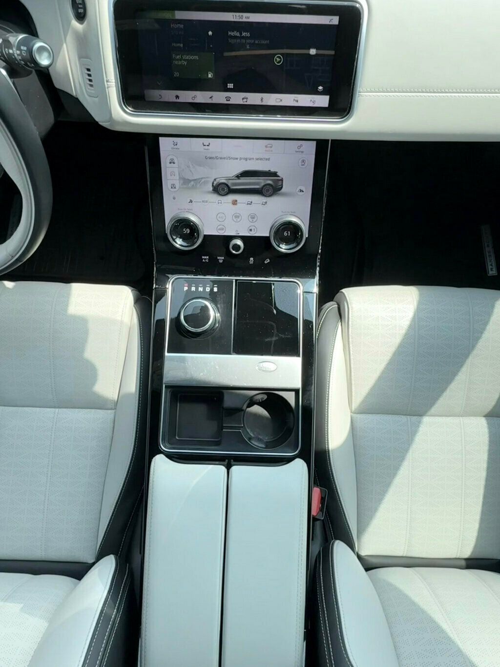 2019 Land Rover Range Rover Velar R-Dynamic HSE photo 24