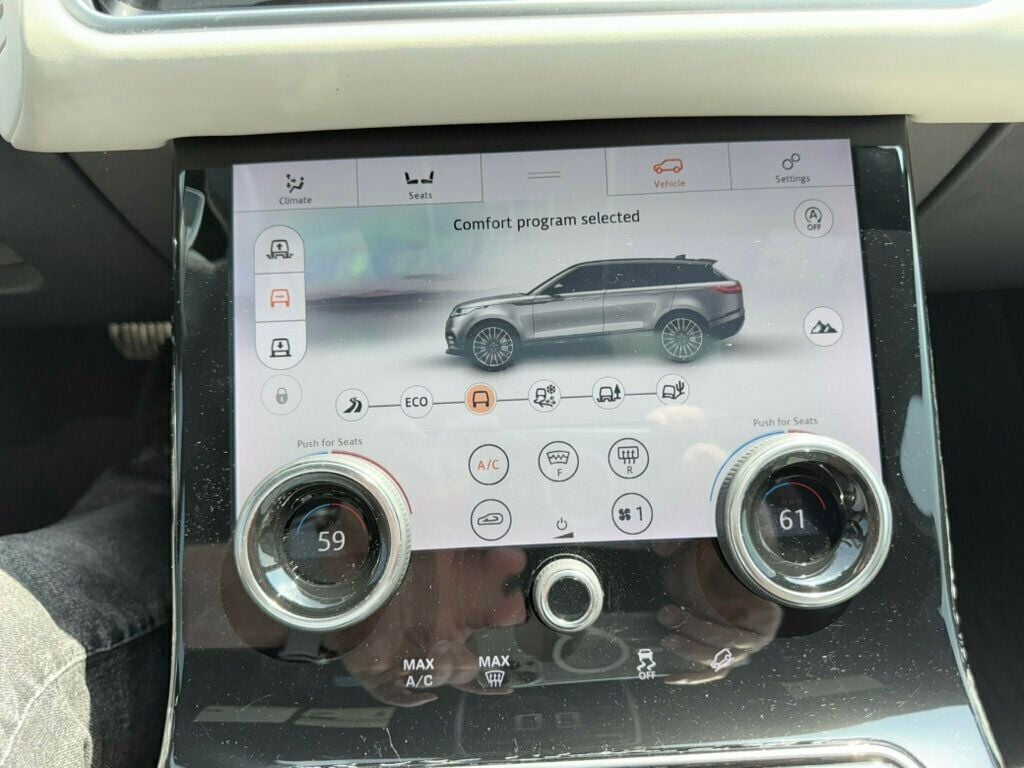 2019 Land Rover Range Rover Velar R-Dynamic HSE photo 32
