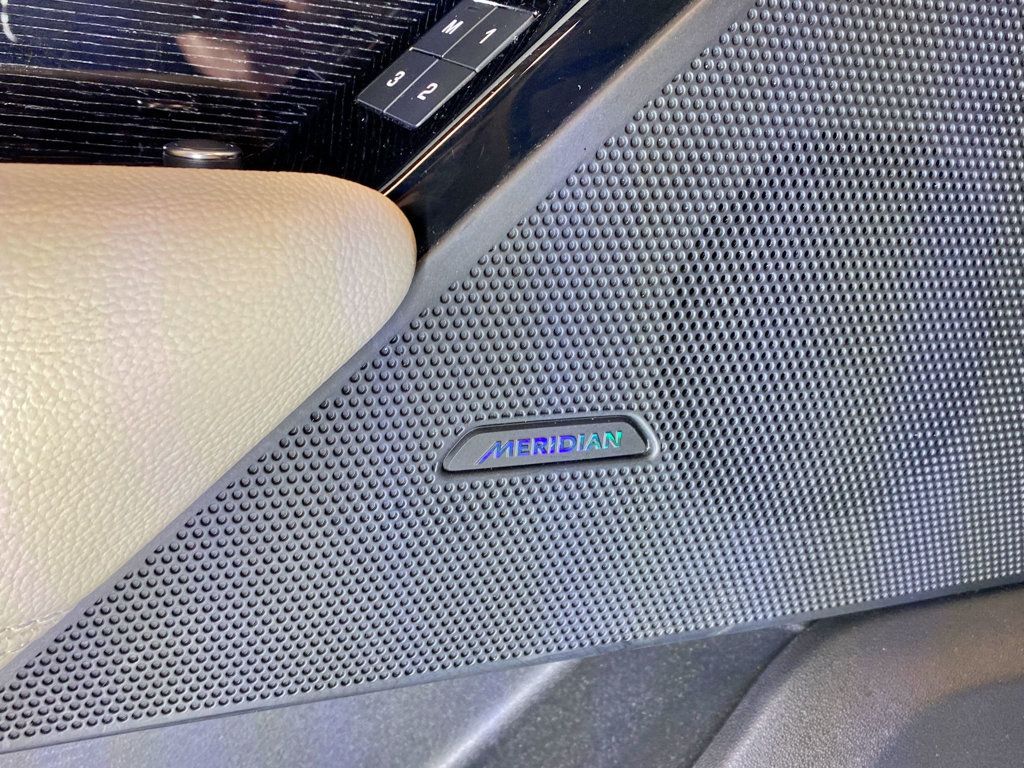 2019 Land Rover Range Rover Velar P380 S - 23011582 - 21