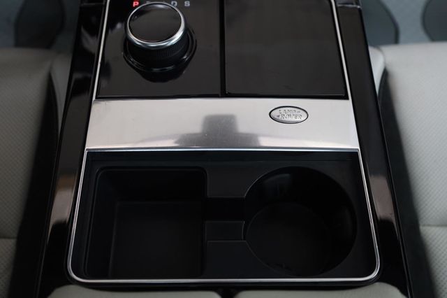 2019 Land Rover Range Rover Velar R-Dynamic SE - 23035531 - 46