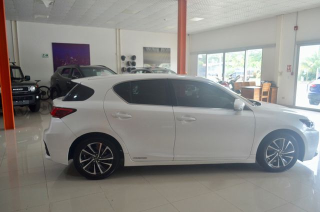 2019 Lexus CT200H Hybrid Automatico - 21990174 - 4