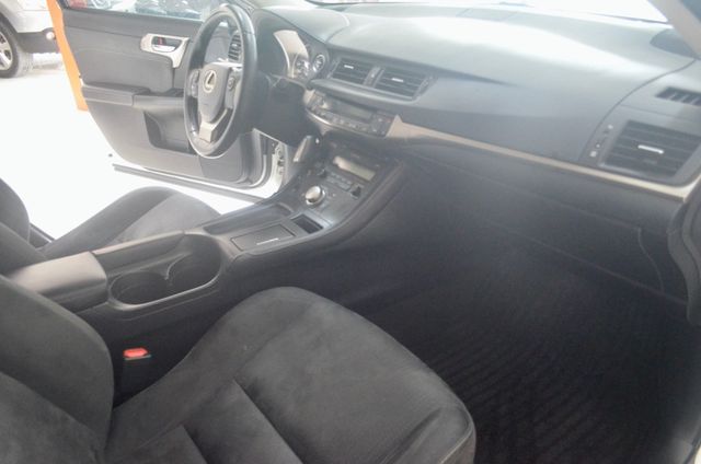 2019 Lexus CT200H Hybrid Automatico - 21990174 - 5