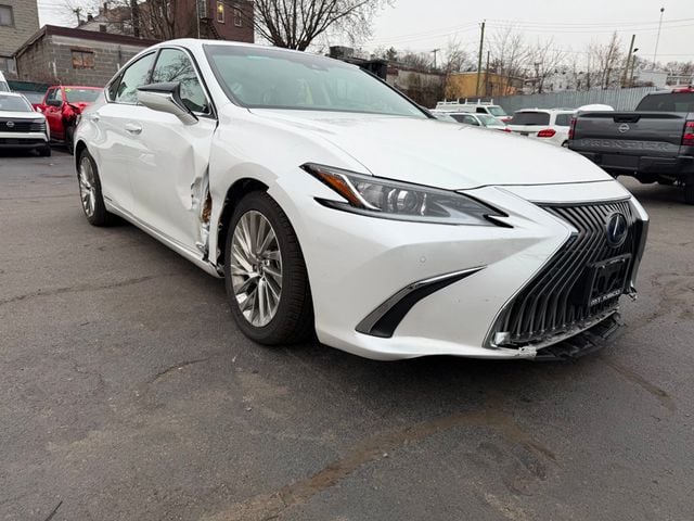 2019 Lexus ES ES 300h FWD (Clear Title) - 22964545 - 1