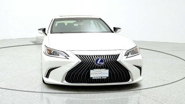 2019 Lexus ES ES 300h FWD w/ Navigation Pkg, Premium Pkg & Blind Spot Monitor - 23097880 - 1