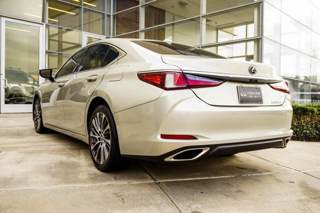 2019 Lexus ES ES 350 FWD - 22978395 - 9