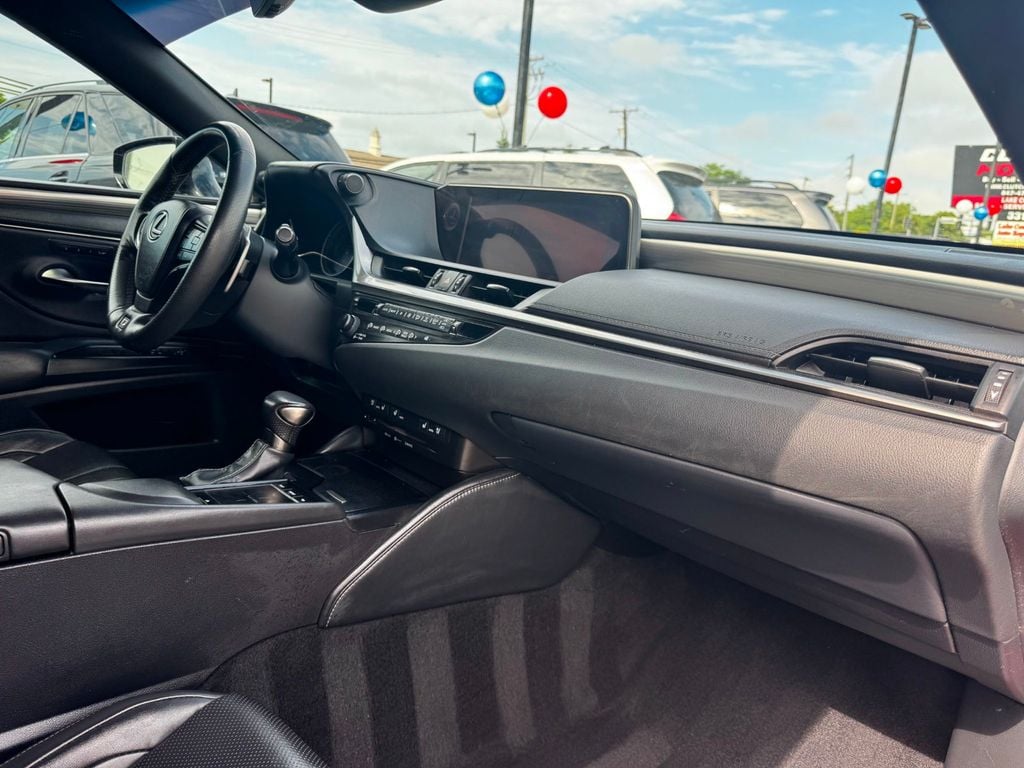 2019 Lexus ES ES 350 FWD - 23039756 - 16
