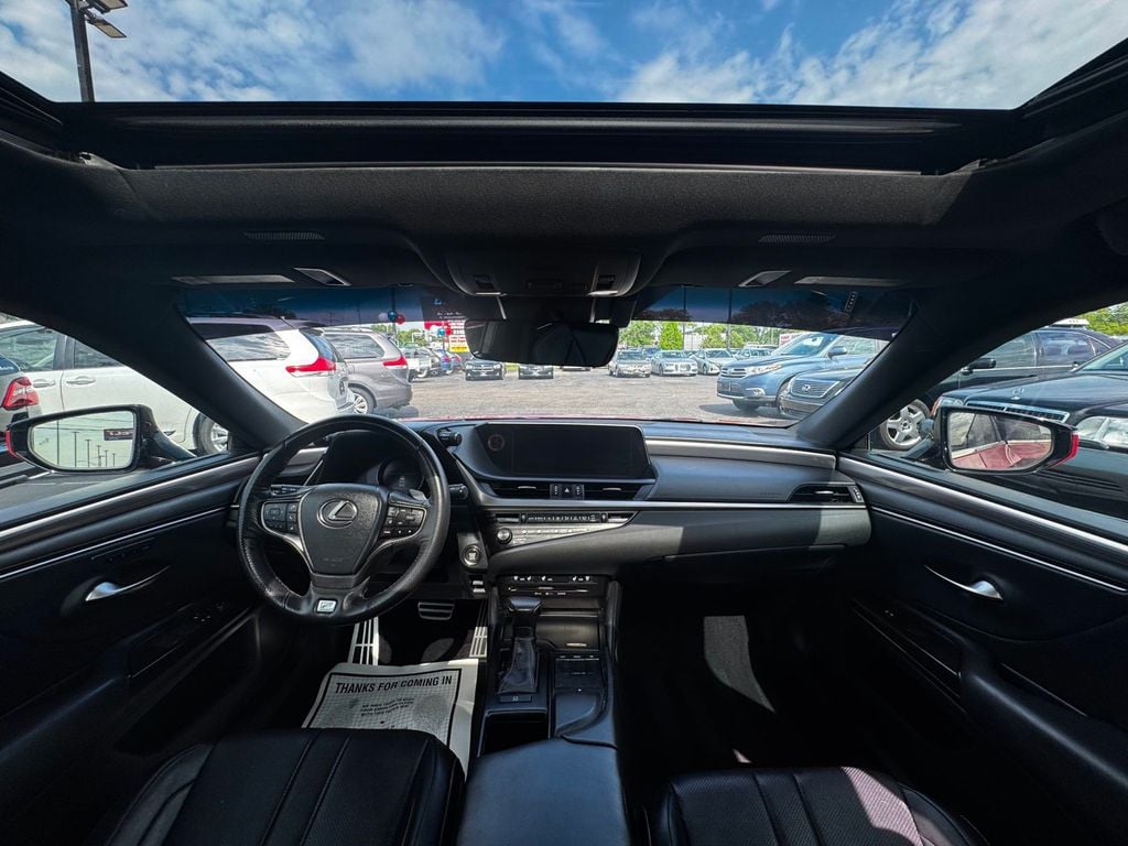 2019 Lexus ES ES 350 FWD - 23039756 - 19