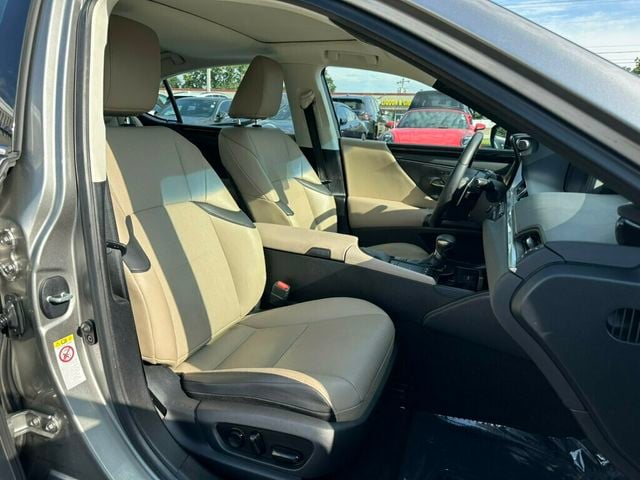 2019 Lexus ES ES 350 FWD - 23073131 - 13