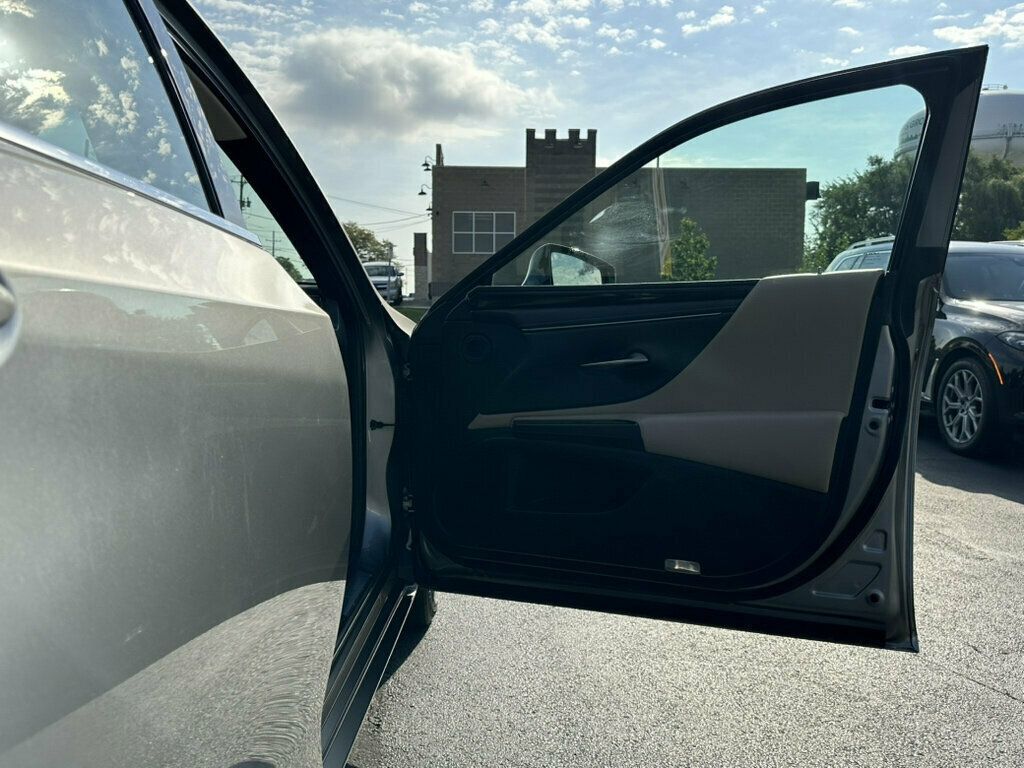 2019 Lexus ES ES 350 FWD - 23073131 - 18