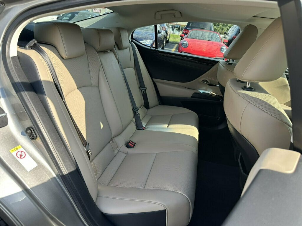 2019 Lexus ES ES 350 FWD - 23073131 - 20