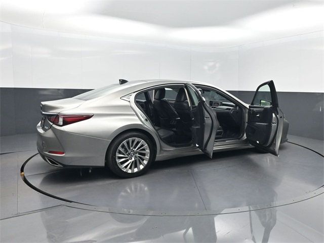 2019 Lexus ES ES 350 Luxury FWD - 22922143 - 44