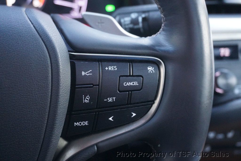 2019 Lexus ES ES 350 Luxury FWD CARPLAY PANO ROOF NAVI REAR CAM HOT&COOL SEATS - 22964148 - 31