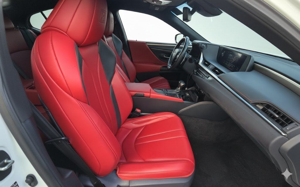 2019 Lexus ES F SPORT! RED GUTS! PARK ASSIST! APPLE CAR PLAY! CLEAN CLEAN! - 22939609 - 10