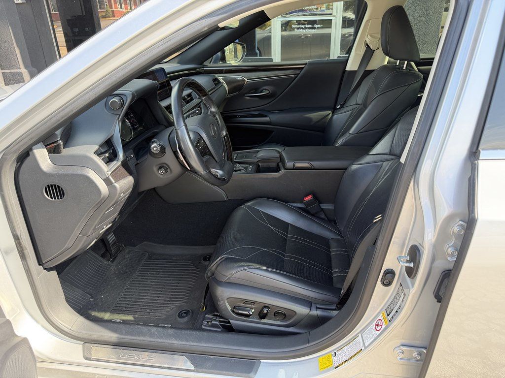 2019 Lexus ES LUXURY - 23073362 - 11