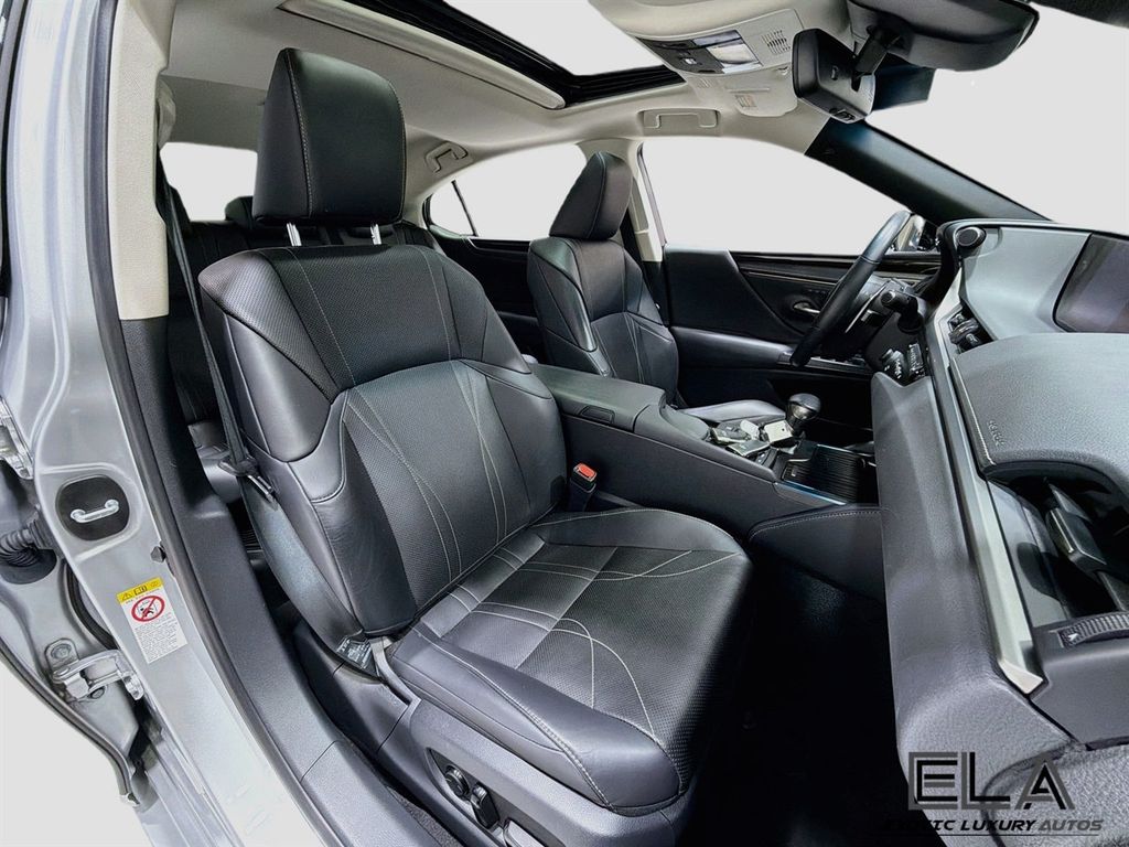 2019 Lexus ES LUXURY - 23073362 - 31
