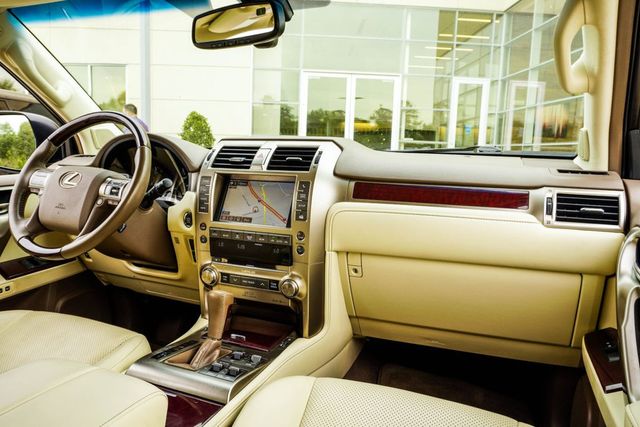 2019 Lexus GX GX 460 Luxury 4WD - 22984557 - 16